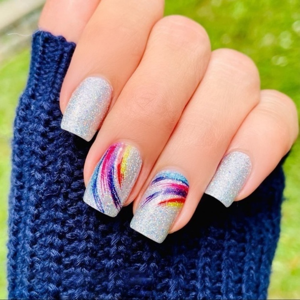 Color Street “Pave the Wave” silver glitter base. Exclusive Rare set nail strips